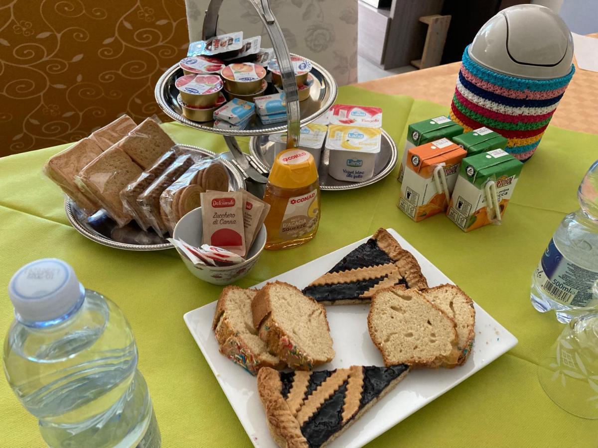 Oasi Dei Deserti - Camera Con Colazione Morciano di Romagna Exteriér fotografie
